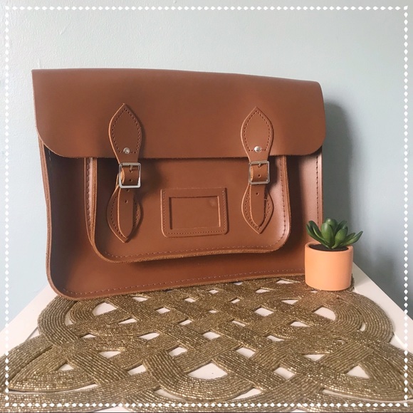 The Cambridge Satchel Company Handbags - 15” The Cambridge Satchel Co Classic Tan Satchel